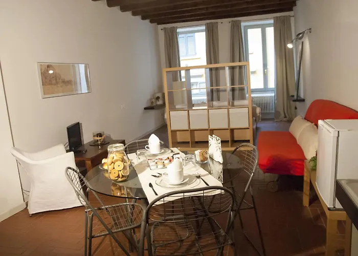 La Maison Vendégház 2*