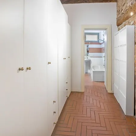 La Maison 招待所 2*