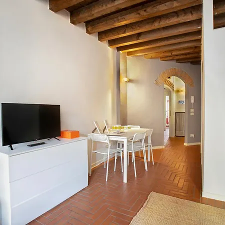 La Maison 2*