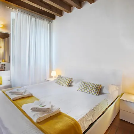 La Maison 招待所 2*