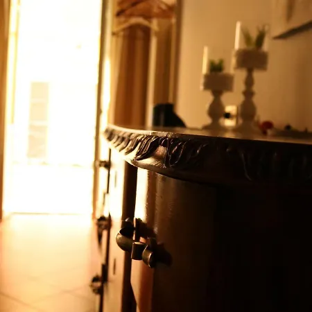 La Maison 2*